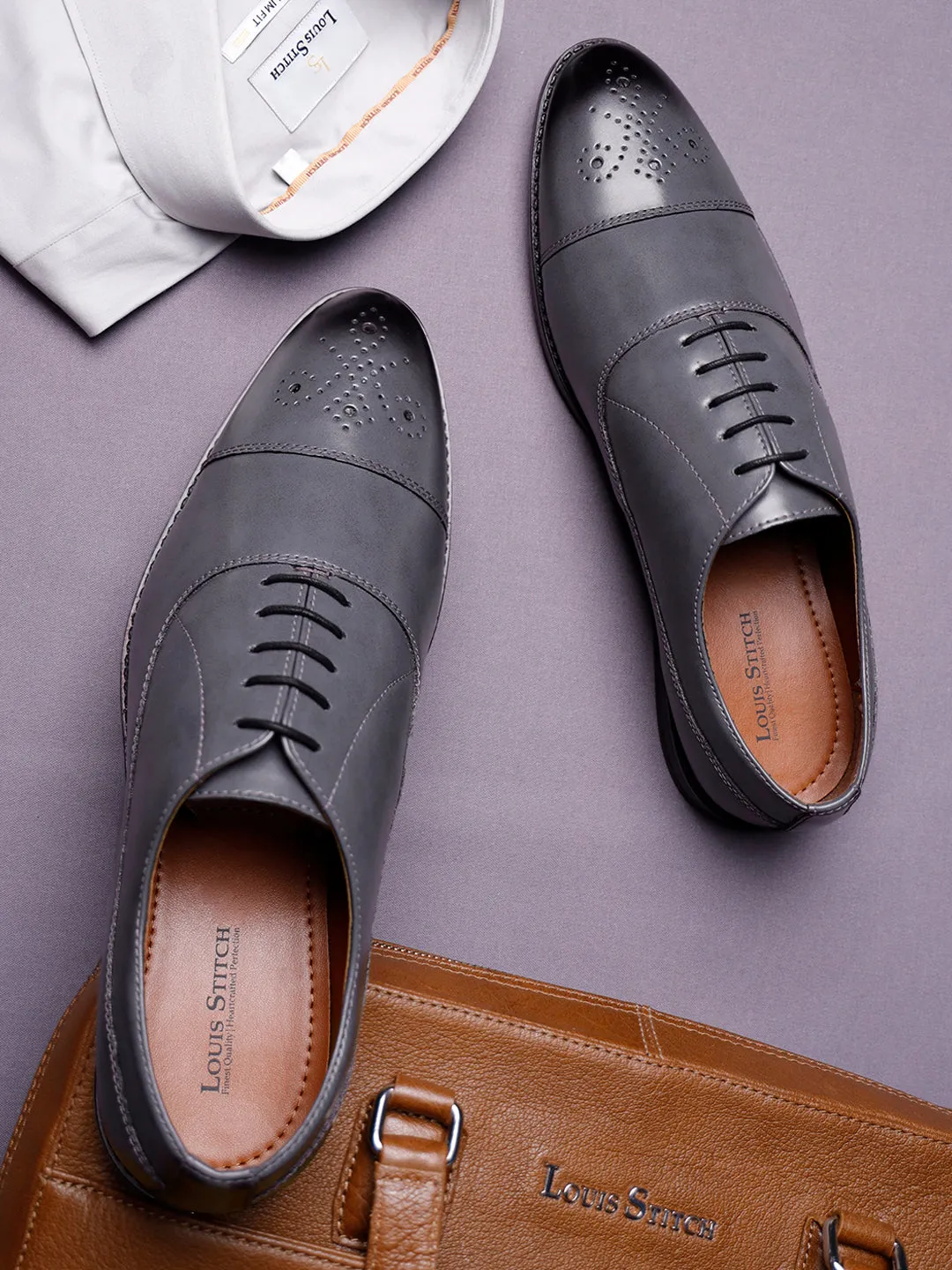 Ash Grey Handcrafted Captoe Style Comfortable Laceups Shoes