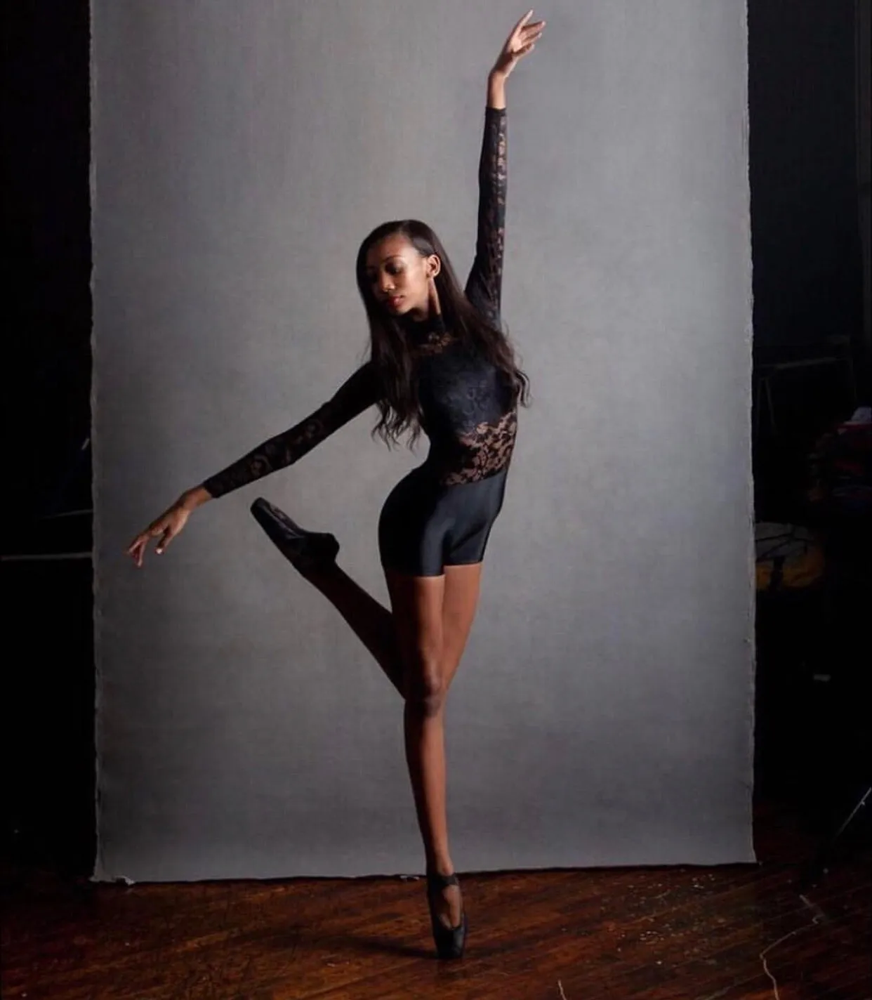 Fabric Pointe Paint | Rajani (Black)