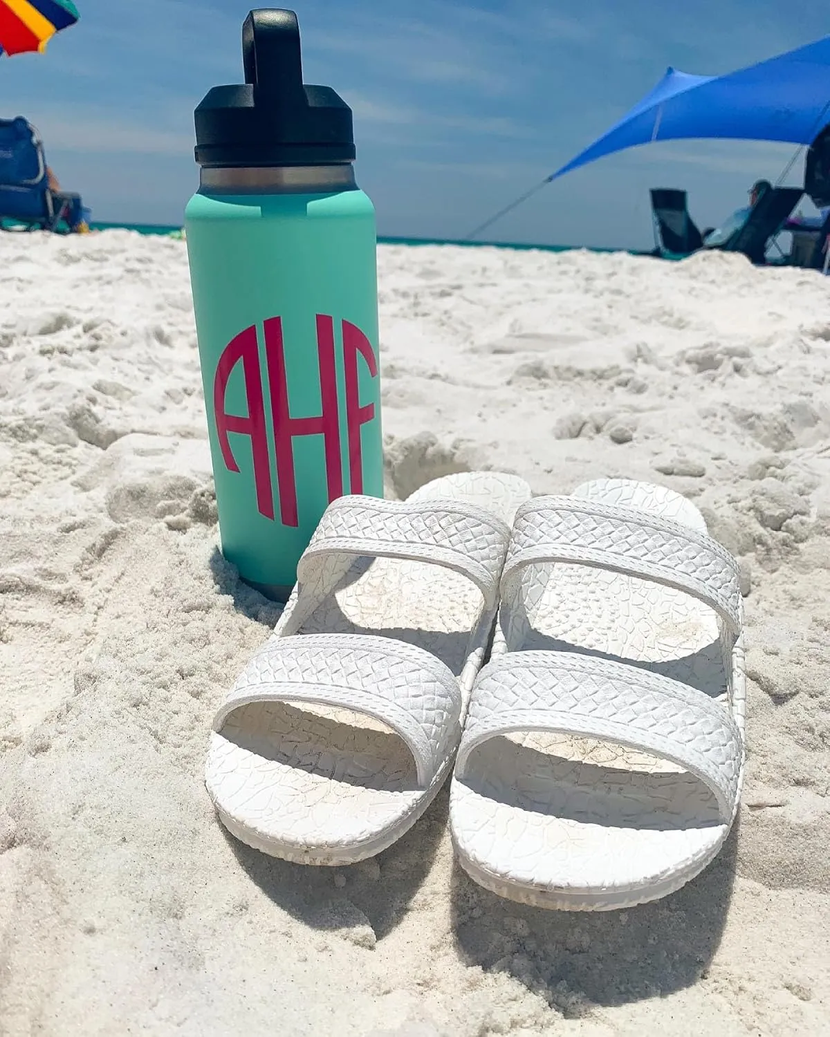 J-Slips Sandals for Women and Men - Comfortable Jesus Jandals for Beach - Waterproof Hawaiian Slides in 12 Colors, Sandalias