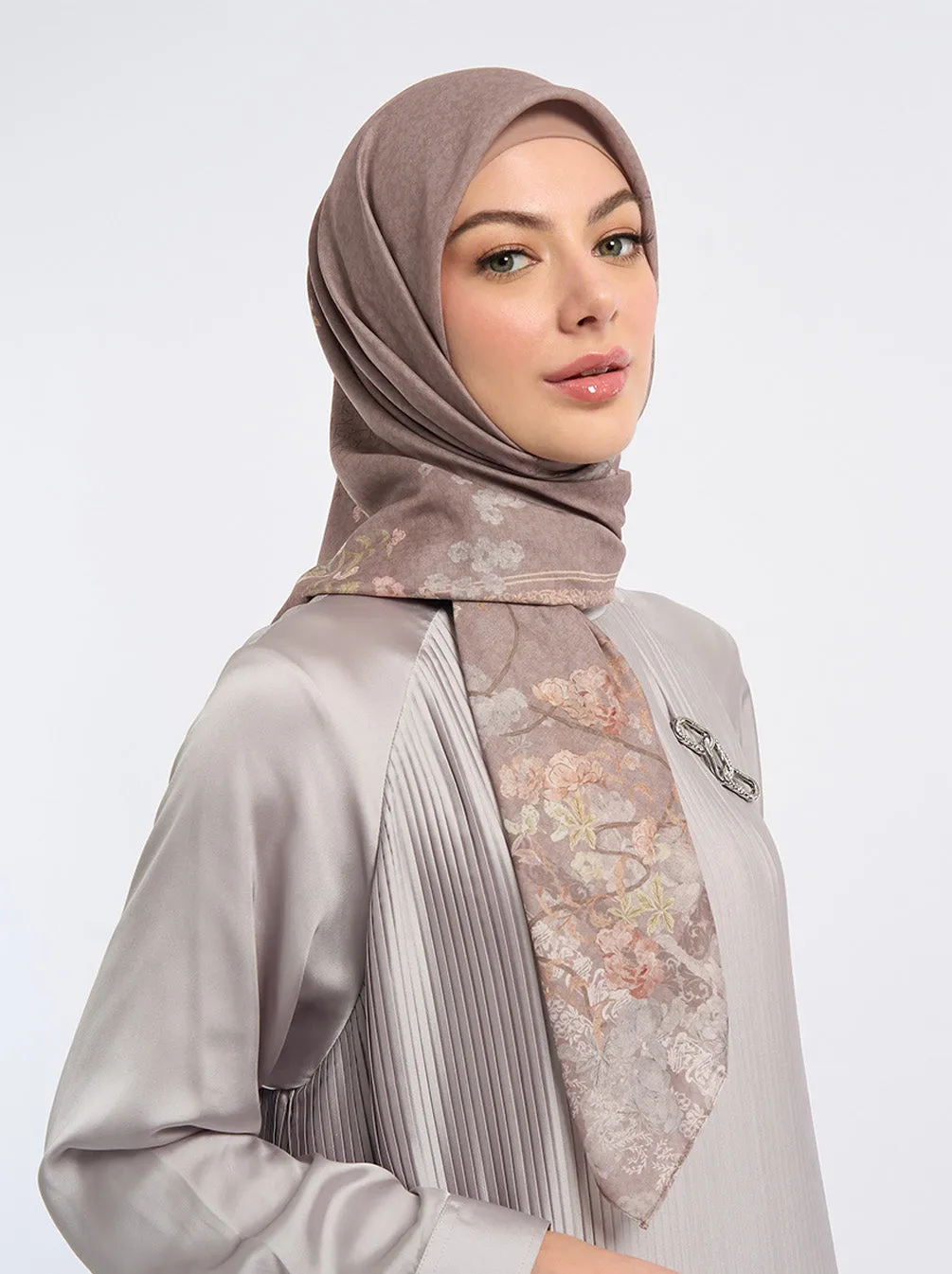 KIMAYYA SIGNATURE SCARF COFFEE