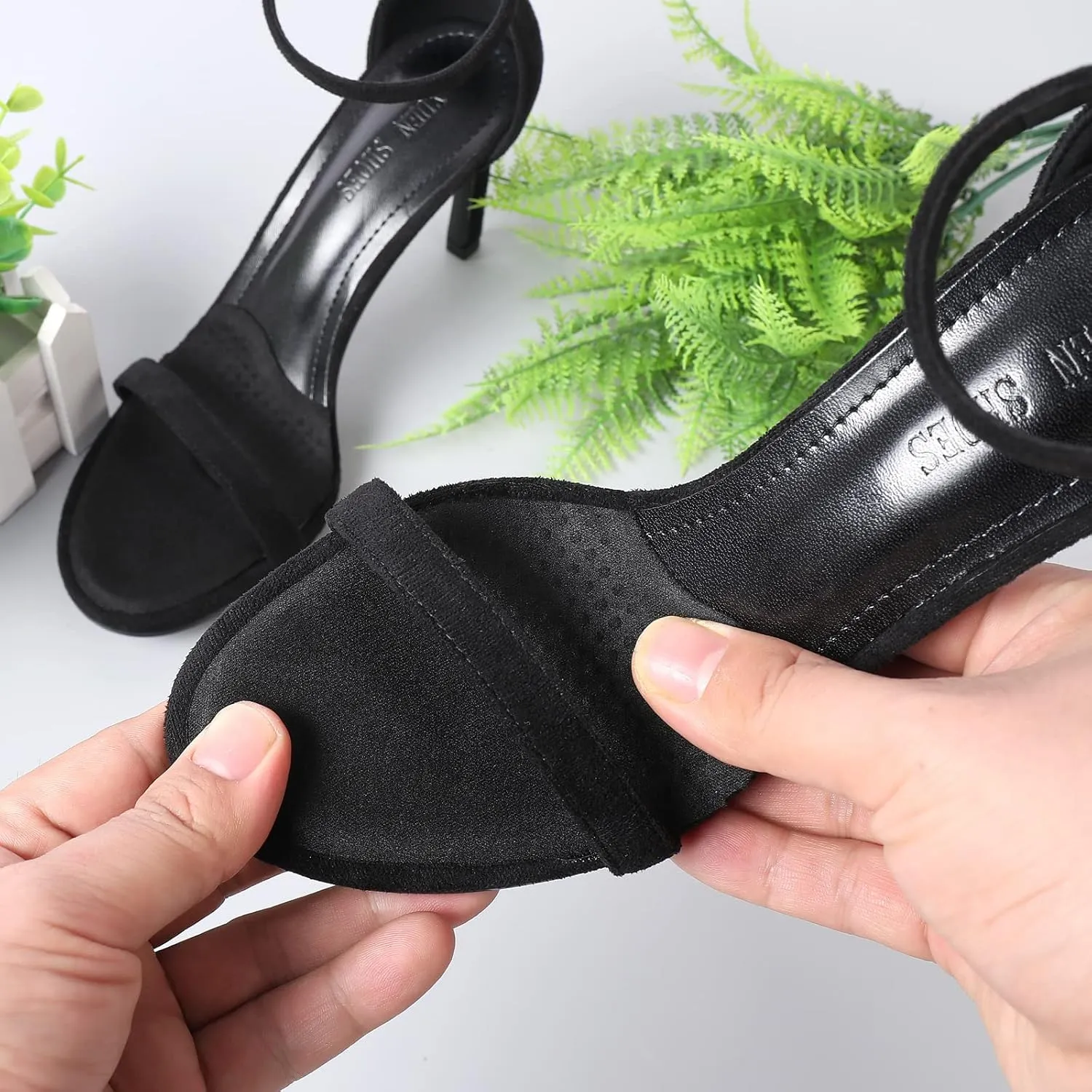 Metatarsal Pads for Women, Anti Sliding Foot Pads for Open Toe Shoes, Forefoot Pads for Women, Ball of Foot Cushions, Shoe Pads High Heel Cushion Inserts Women 3-Pair